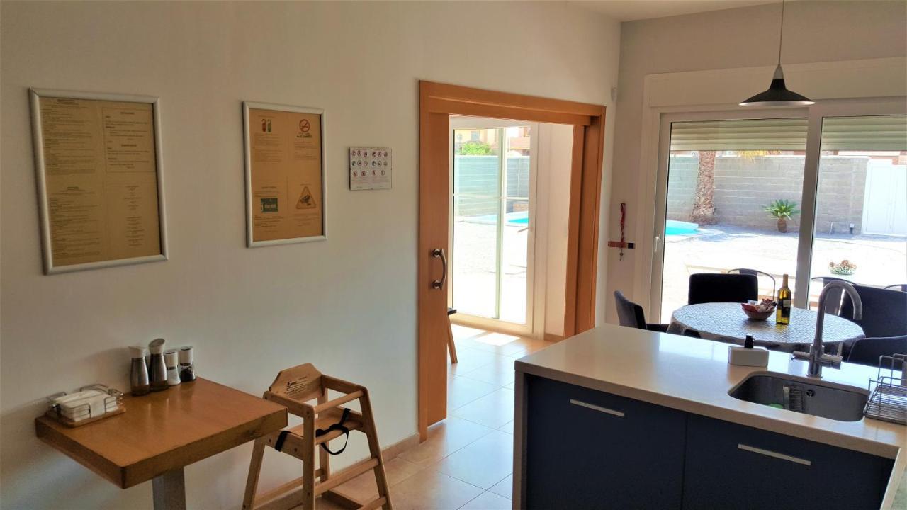 5 Bedrooms Private House 300M From Beach Roquetas de Mar Exterior foto
