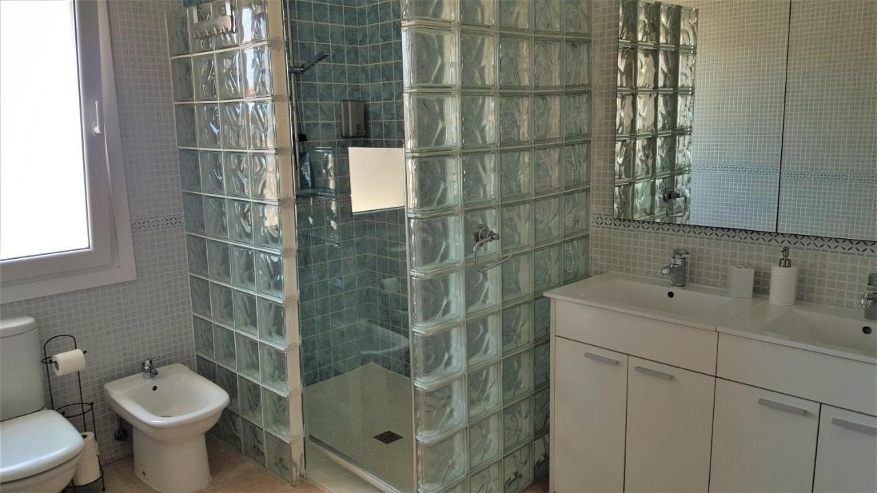 5 Bedrooms Private House 300M From Beach Roquetas de Mar Exterior foto
